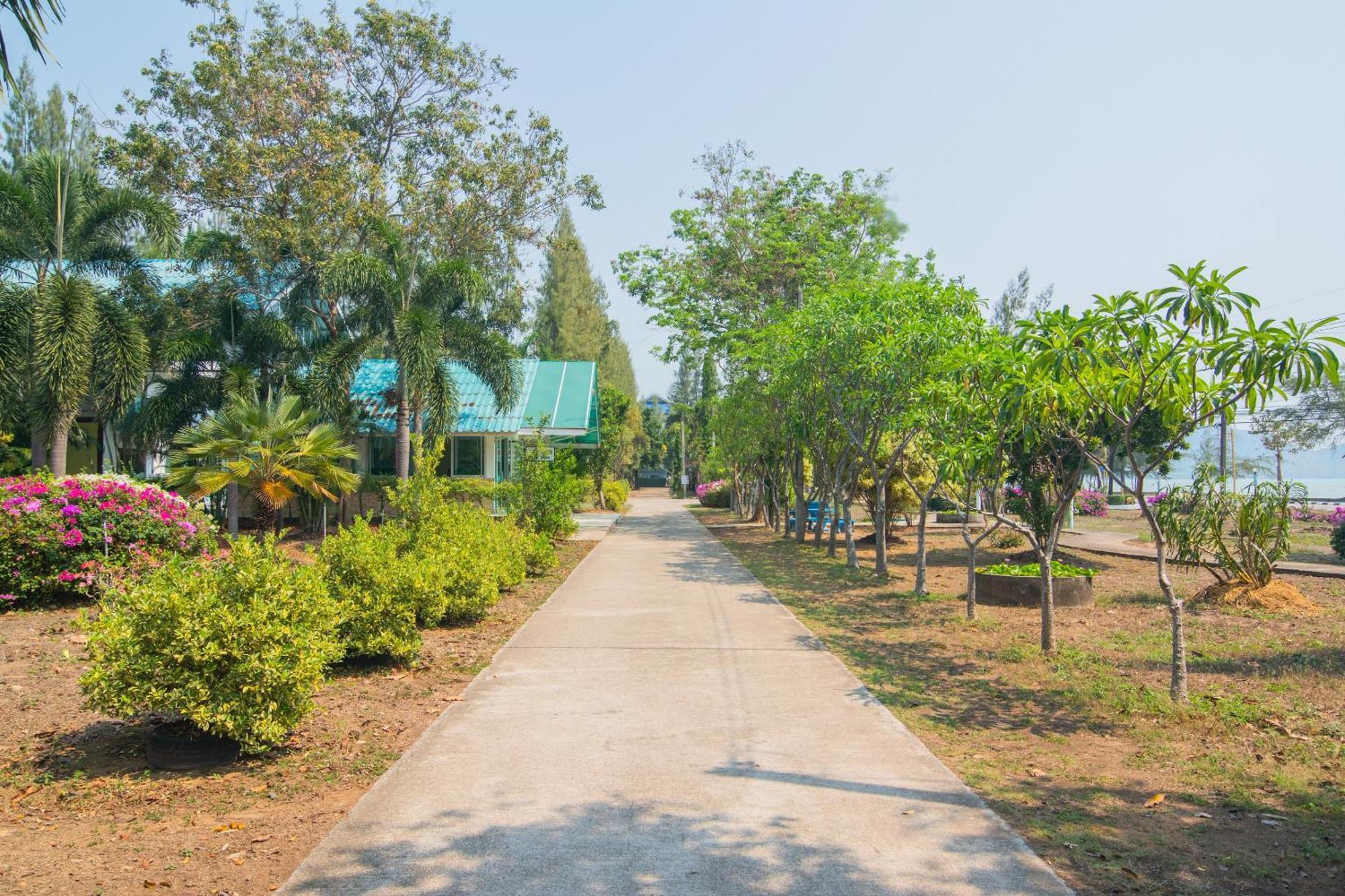 Koh Lak Resort Prachuap Khiri Khan Buitenkant foto